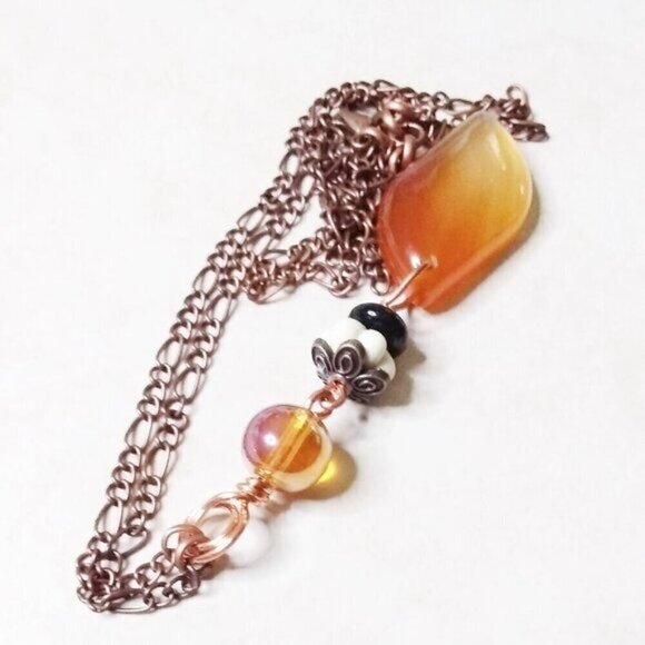 Gorgeous & Unique! Tangerine Agate Beaded Stack Pendant & Copper Figaro Chain - Picture 8 of 10